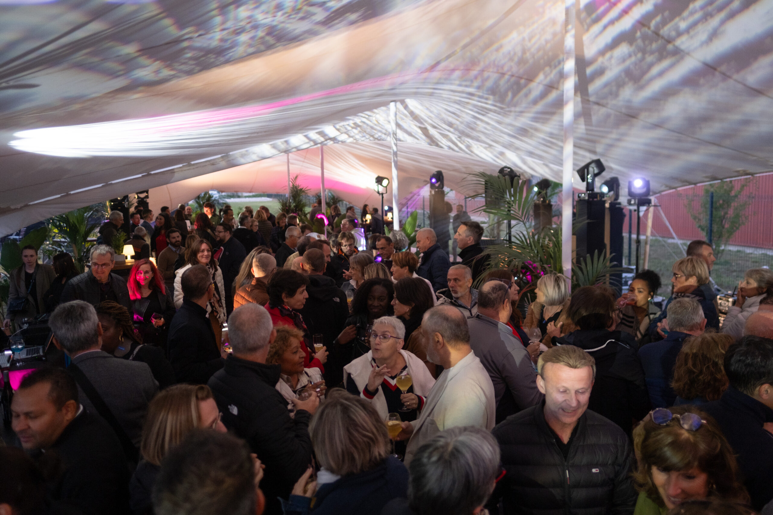 ELPACK PHAREL | Organisation événement entreprise, inauguration de bâtiments | Bonne Nouvelle, Valence, Drôme, Rhône Alpes, agence d'événementiel